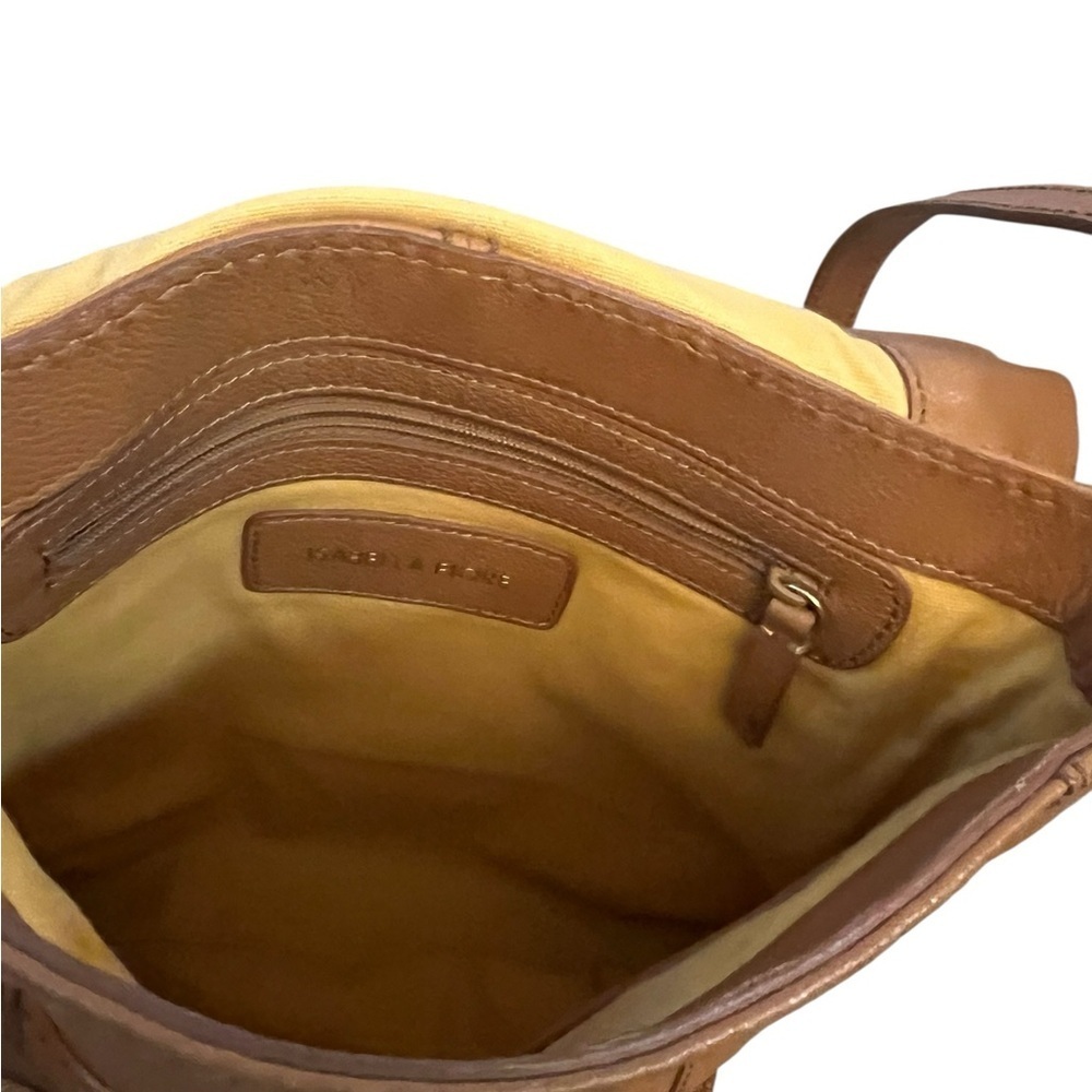 Isabella Fiore Camel 🐪 Tan Crossbody Bag with woven detail and tassel - Picture 6 of 7